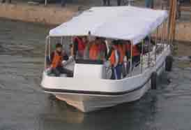 water-taxi-boat